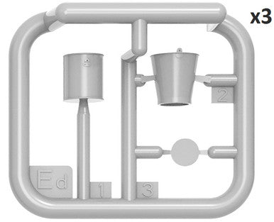 1/35 Miniart Water Pump Set w/Buckets, Cans, etc