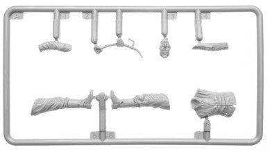 1/35 Miniart German Tankers Refueling (2) w/Drums (2) & Cans (4)