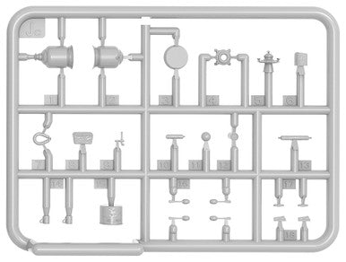 1/35 Miniart Dinner on the Front: Soviet Soldiers (5) w/Furniture & Accessories