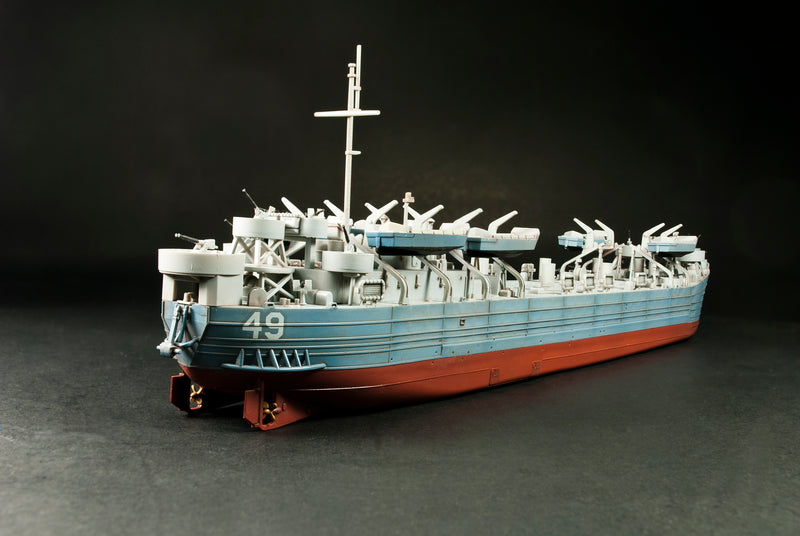 US Navy Type 2 LST-1 1:350