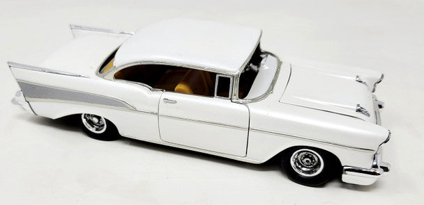 Atlantis Models 1957 Chevy Bel Air Car (formerly Revell)