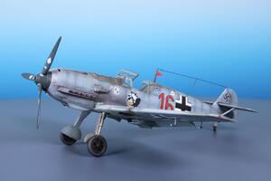 Messerschmitt Bf 109E-1 ‘Lightly-Armed Emil’  1/72