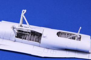 F-16MLU Wheel Bays 1/72