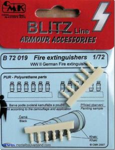 WW II German Fire extinguishers 12 pcs 1/72