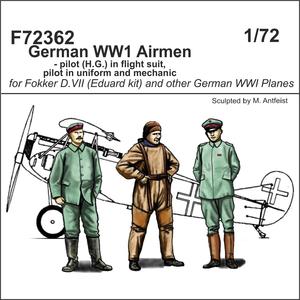 German WW1 Airmen - pilot (H.G.) in flight suit, pilot in uniform and mechanic 1/72