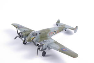 Gloster F.9/37 British Heavy Fighter Prototyp 1/72