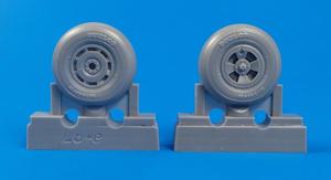 Tempest Mk.II/V/VI - Main wheels late type for Special Hobby/Pacific Coast kits 1/32