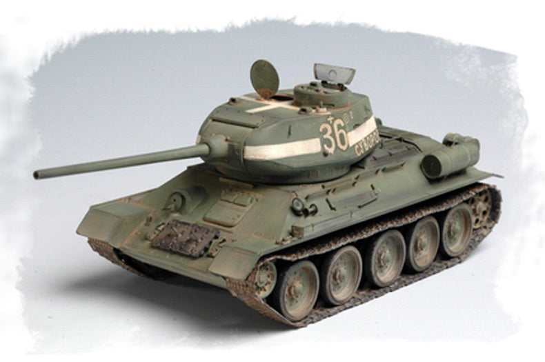 T-34/85 (1944 ANGLE-JOINED TURRET) TANK