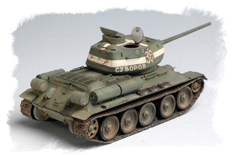 T-34/85 (1944 ANGLE-JOINED TURRET) TANK