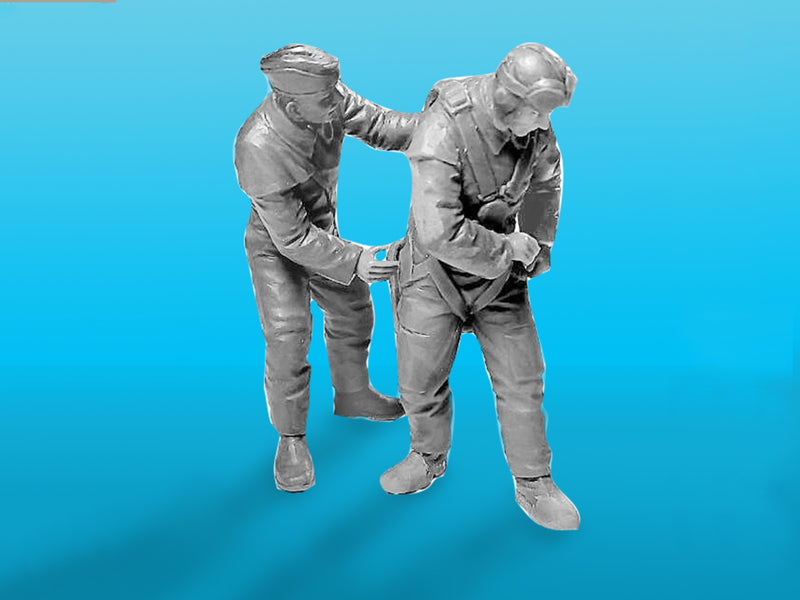 ICM32103 - 1/32 ICM German Luftwaffe Cadets (1939-1945) (3 figures)