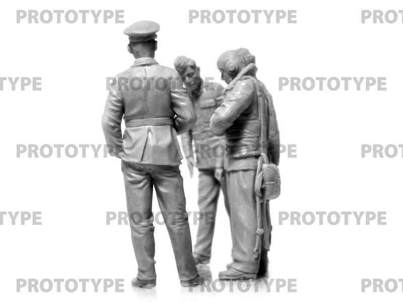 ICM32113 - 1/32 ICM WWII RAF Cadets (100% new molds)