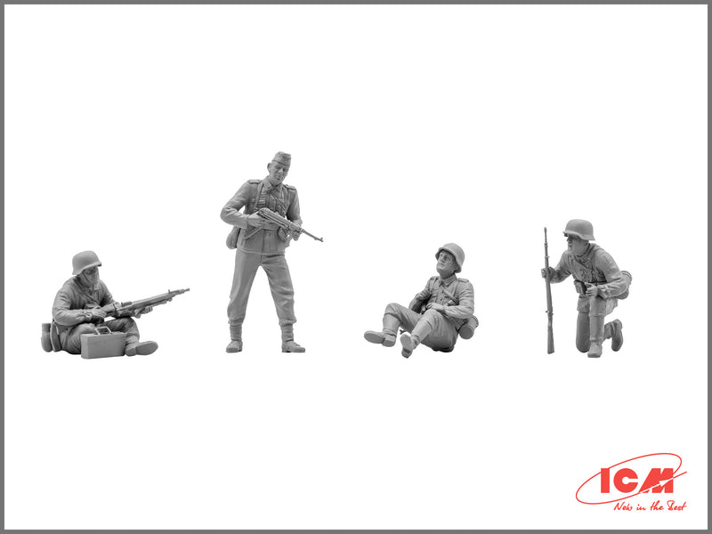 ICM35634 - 1/35 ICM German Tank Riders (1942-1945),  (4 figures)