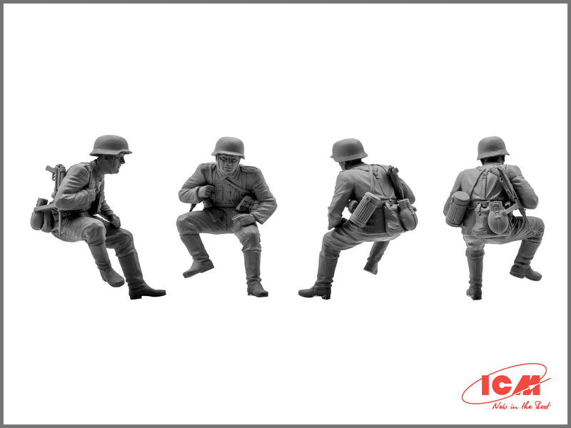 ICM35634 - 1/35 ICM German Tank Riders (1942-1945),  (4 figures)