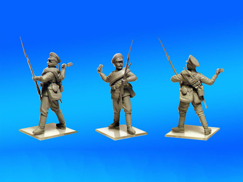 ICM35677 - 1/35 ICM WWI Russian Infantry (4 figures)