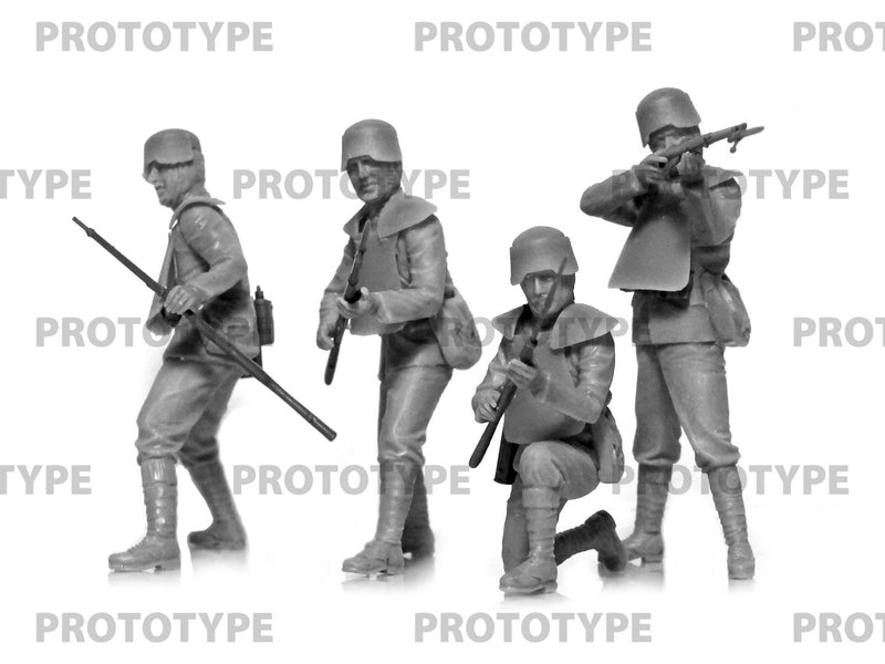 ICM35721 - 1/35 ICM WWI Italian Infantry in Armor Figure Set