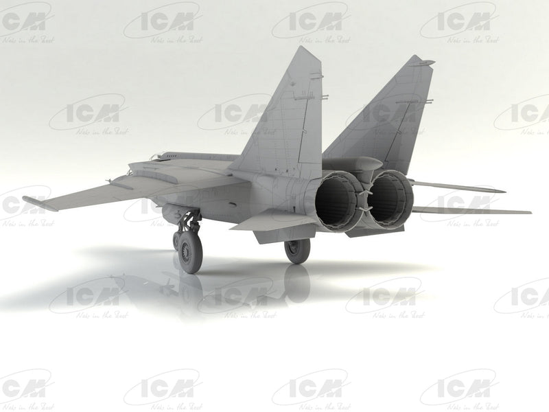 ICM72176 - 1/72 ICM MiG-25 RU, Soviet Training Aircraft