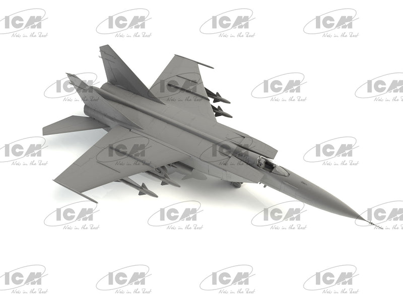 ICM72177 - 1/72 ICM MiG-25PD, Soviet Interceptor Fighter