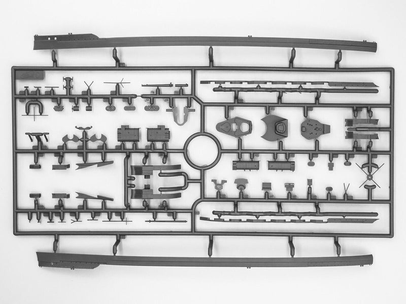 ICMS015 - 1/700 ICM Grober Kurfurst (full hull & waterline), WWI German Battleship