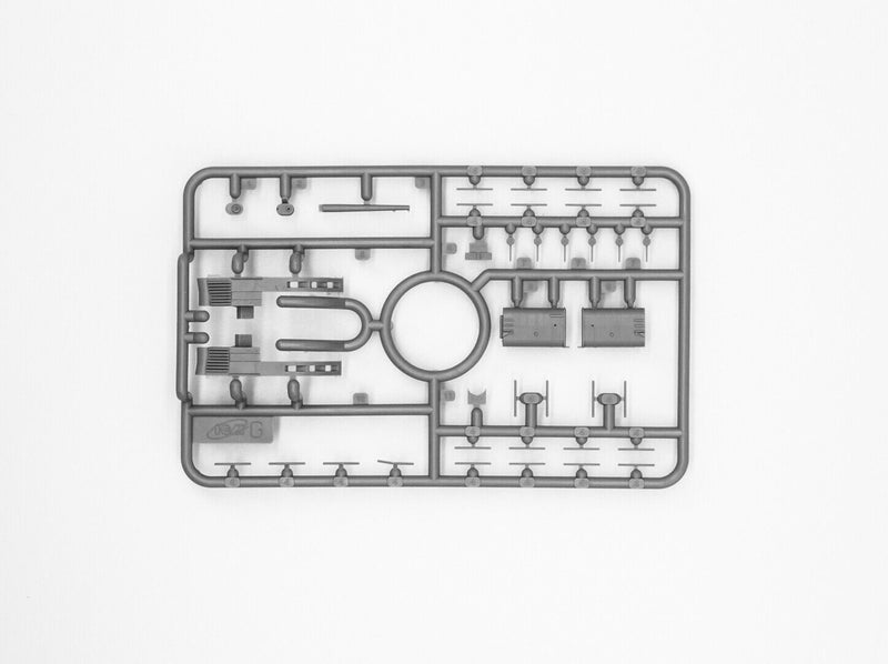 ICMS016 - 1/700 ICM Kronprinz (full hull & waterline), WWI German Battleship