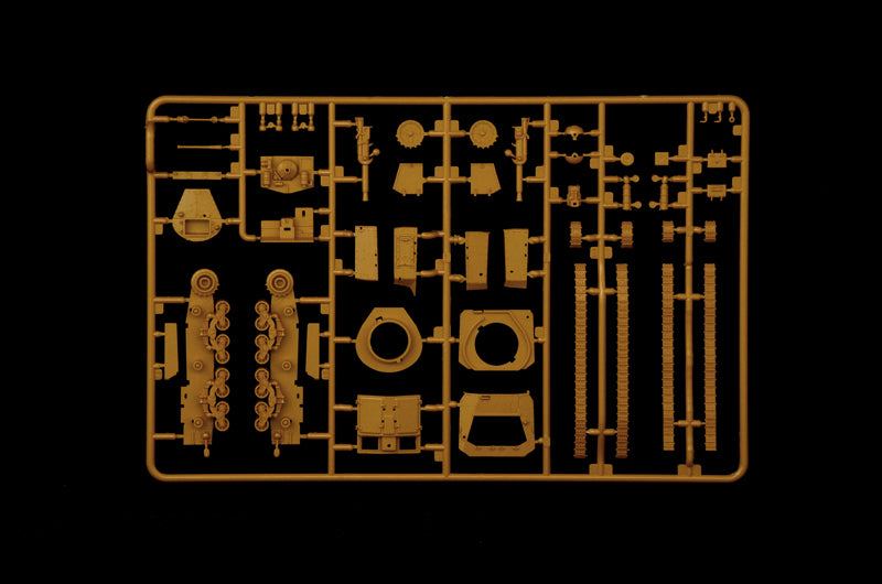 ITALIAN TANKS & SEMOVENTI M13/40 M40/41