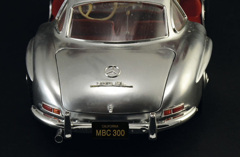 MERCEDES-BENZ 300SL GULLWING