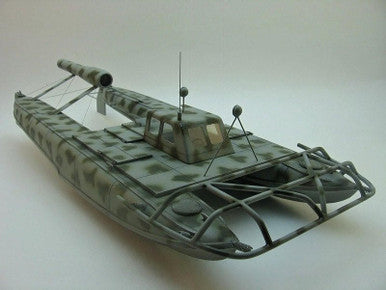 1/35 Mikro Mir German Sprengboot Tornado Boat