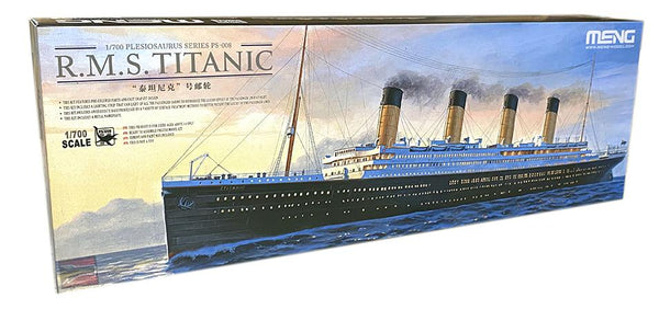 RMS Titanic Ocean Liner with Lights (Snap Kit)