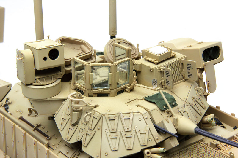 M2A3 Bradley US Infantry Fighting Vehicle w/Busk III