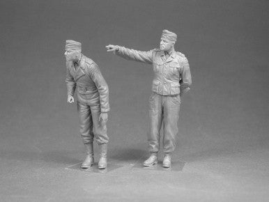 1/35 Miniart German Tank Crew (6) w/Weapons (Special Edition)