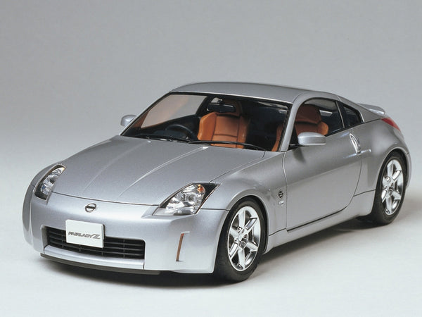 TAM24254 - 1/24 Tamiya Nissan 350Z Sports Car