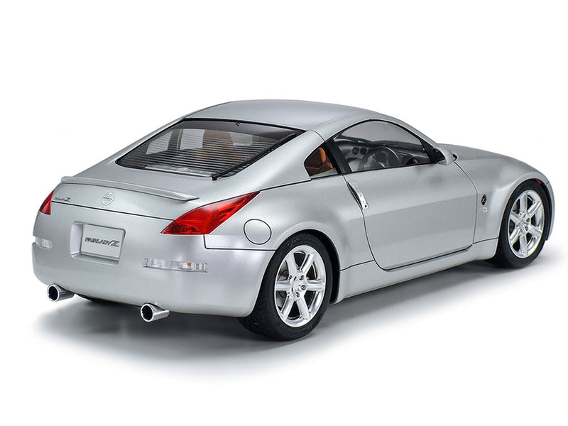 TAM24254 - 1/24 Tamiya Nissan 350Z Sports Car