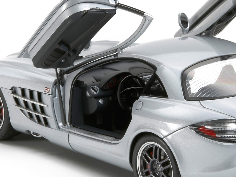 TAM24317 - 1/24 Tamiya Mercedes Benz SLR McLaren 722 Edition Car