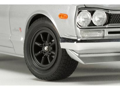 TAM24335 - 1/24 Tamiya Nissan Skyline 2000 GT-R Street Custom Car