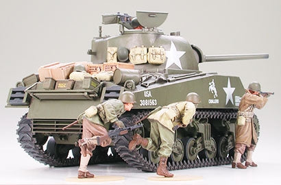 TAM35250 - 1/35 Tamiya US M4A3 Sherman Tank w/75mm Gun