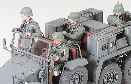 TAM35259 - 1/35 Tamiya Krupp Protze 1-Ton (6x4) Kfz69 Tow Truck w/3.7cm Pak