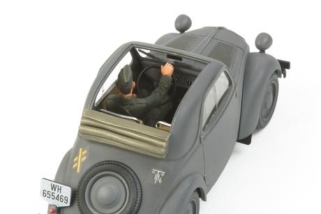 TAM35321 - 1/35 Tamiya Simca 5 German Staff Car