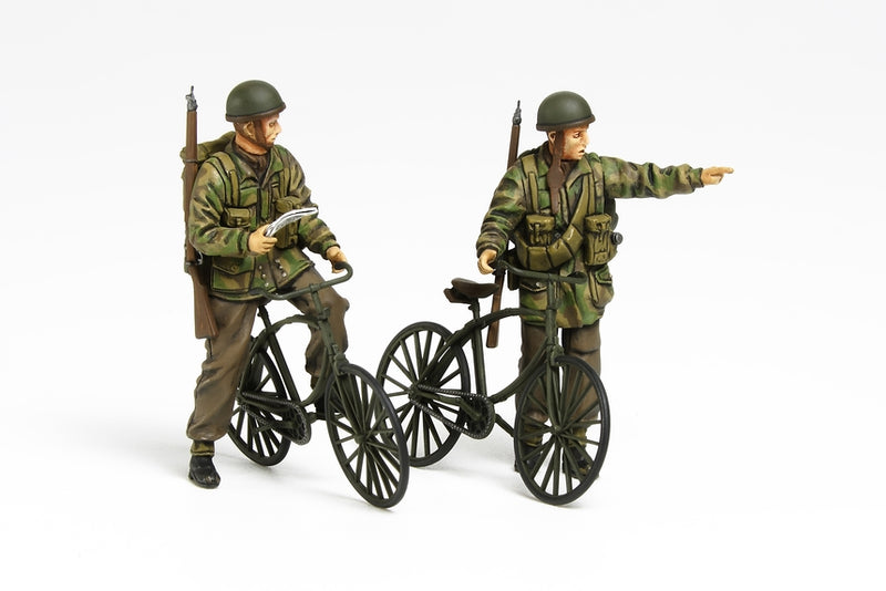 TAM35333 - 1/35 Tamiya British Paratroopers (2) w/Bicycles