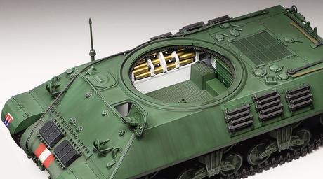 TAM35366 - 1/35 Tamiya British M10 IIC Achilles Tank Destroyer