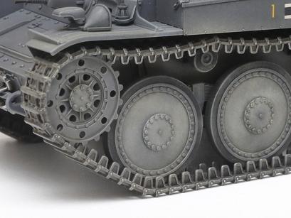 TAM35369 - 1/35 Tamiya German PzKpfw 38(t) Ausf E/F Light Tank