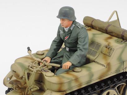 TAM35377 - 1/35 Tamiya German SdKfz 2 Mid Production Kettenkraftrad w/Trailer & 3 Soldiers