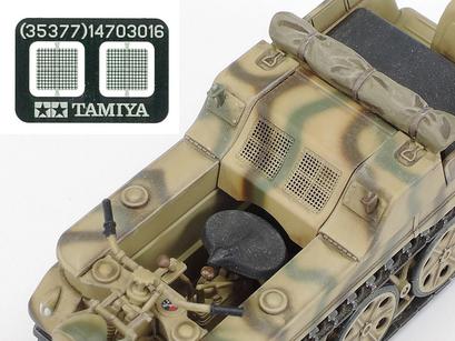 TAM35377 - 1/35 Tamiya German SdKfz 2 Mid Production Kettenkraftrad w/Trailer & 3 Soldiers