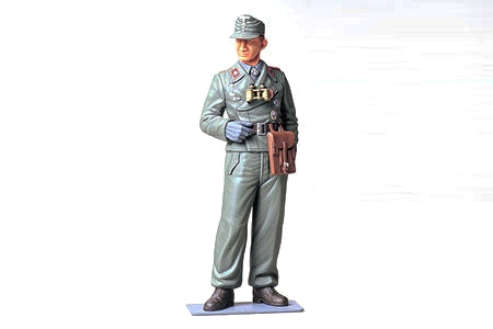 TAM36301 - 1/16 Tamiya Wehrmacht Tank Crewman