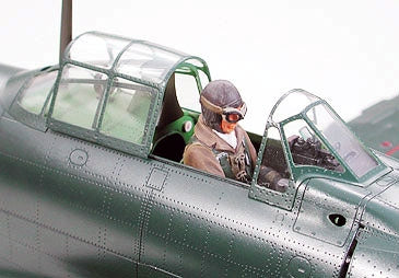 TAM60311 - 1/32 Tamiya Mitsubishi A6M5 Zero Fighter w/LED Lighting & Sound