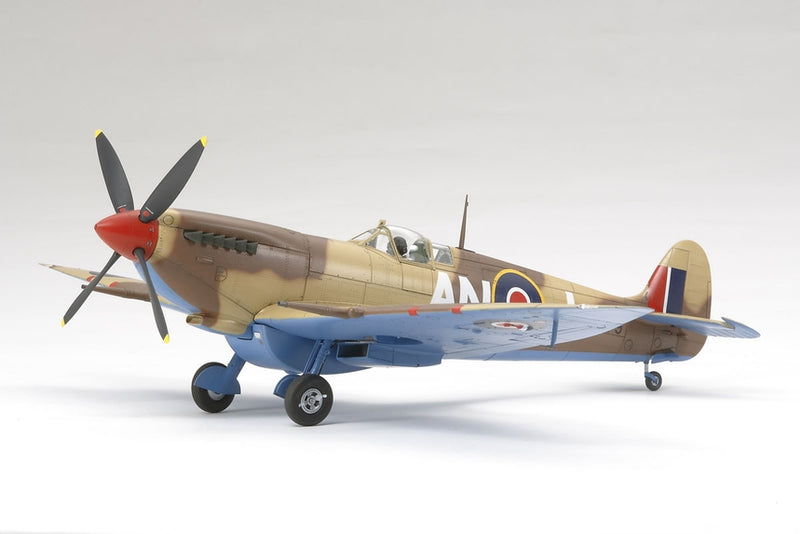 TAM60320 - 1/32 Tamiya Supermarine Spitfire Mk VIII Aircraft