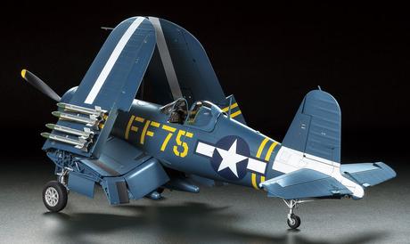 TAM60327 - 1/32 Tamiya F4U1D Corsair Fighter