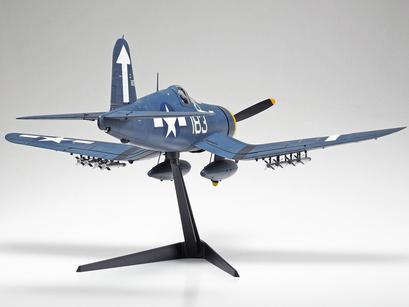 TAM60327 - 1/32 Tamiya F4U1D Corsair Fighter