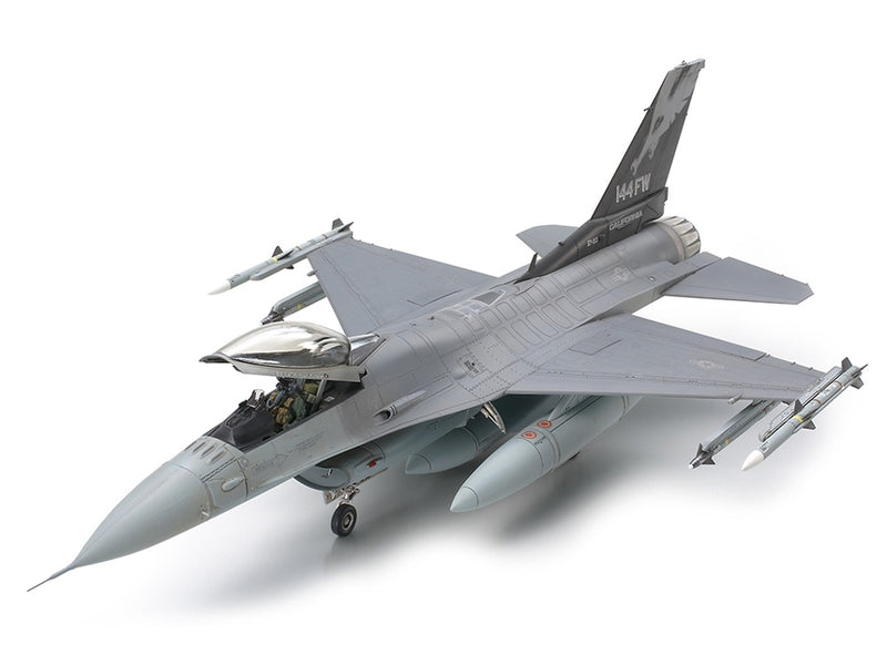 TAM61101 - 1/48 Tamiya F16C Block 25/32 Fighting Falcon ANG Aircraft