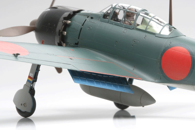 TAM61103 - 1/48 Tamiya Mitsubishi A6M5/5a Zero (Zeke) Fighter