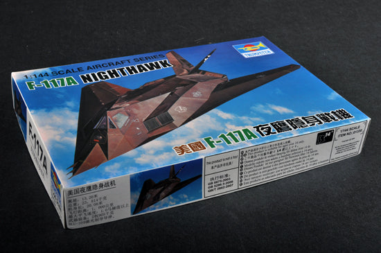 F-117 NIGHTHAWK 1/144