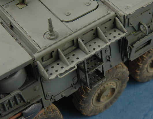 M1133 STRYKER MEV 1/35